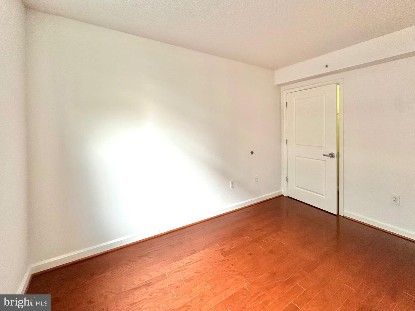 880 N Pollard St #826 Property Photo 16