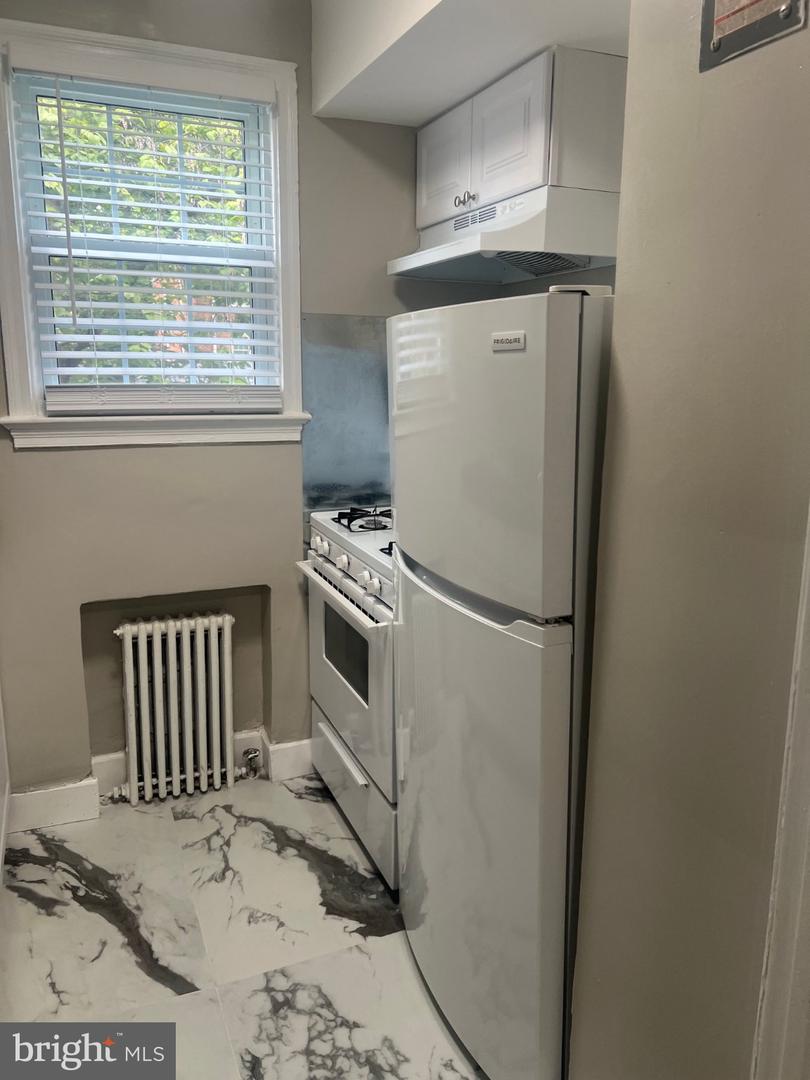 5720 Washington Blvd #4 Property Photo 18