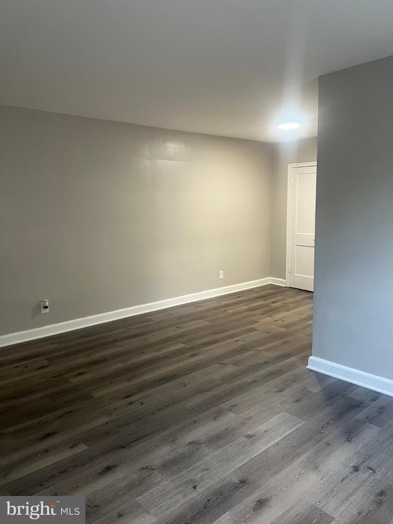 5720 Washington Blvd #4 Property Photo 19