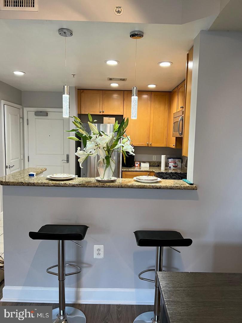 3650 S Glebe Rd #347 Property Photo 18