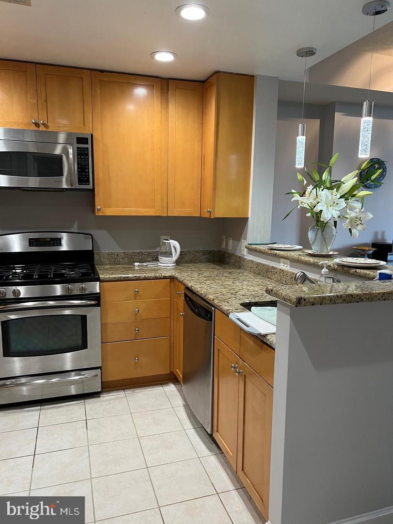 3650 S Glebe Rd #347 Property Photo 21