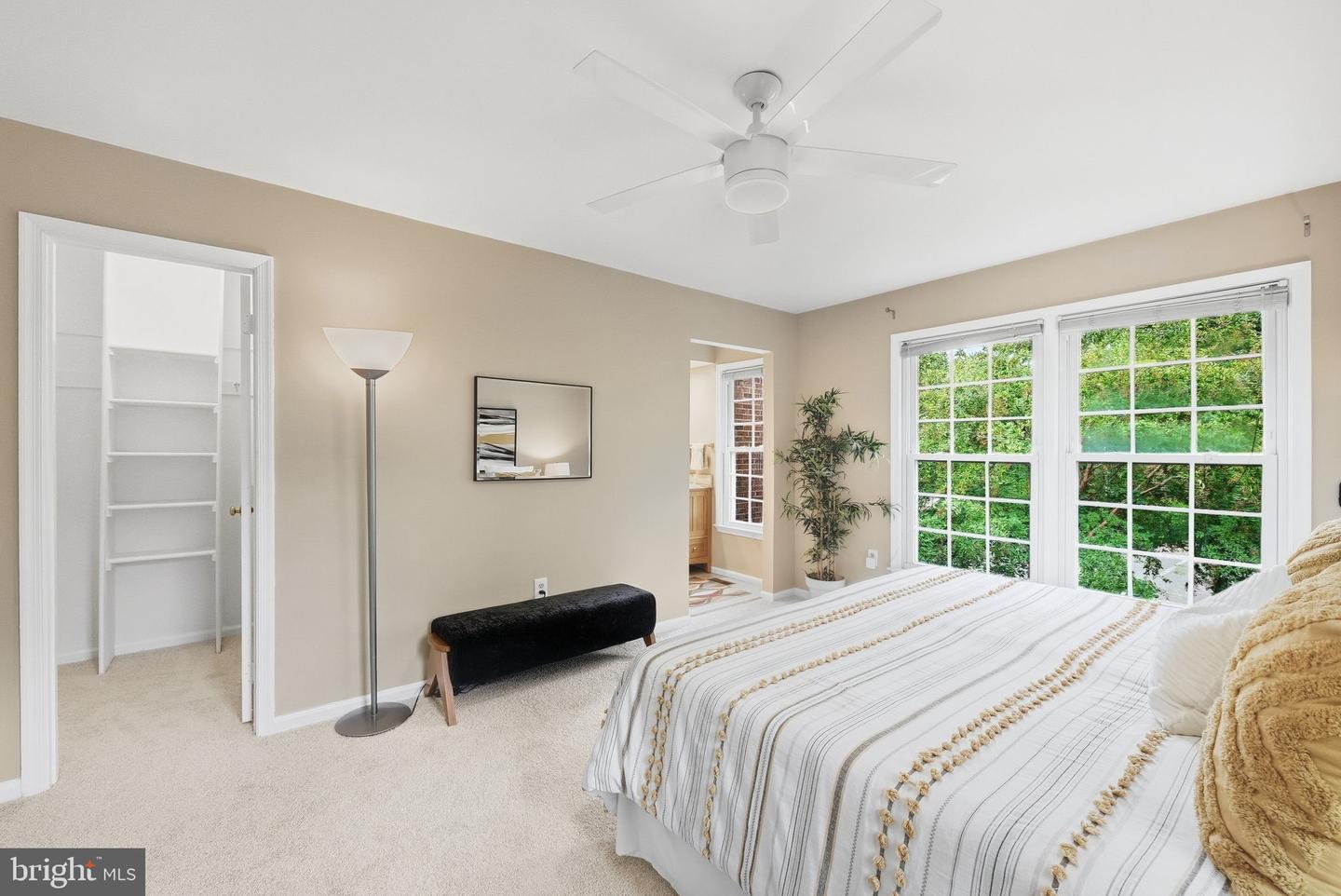 2568 S Arlington Mill Dr #1 Property Photo 14