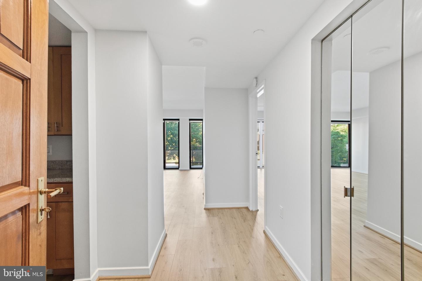 1530 Key Blvd #222 Property Photo 6