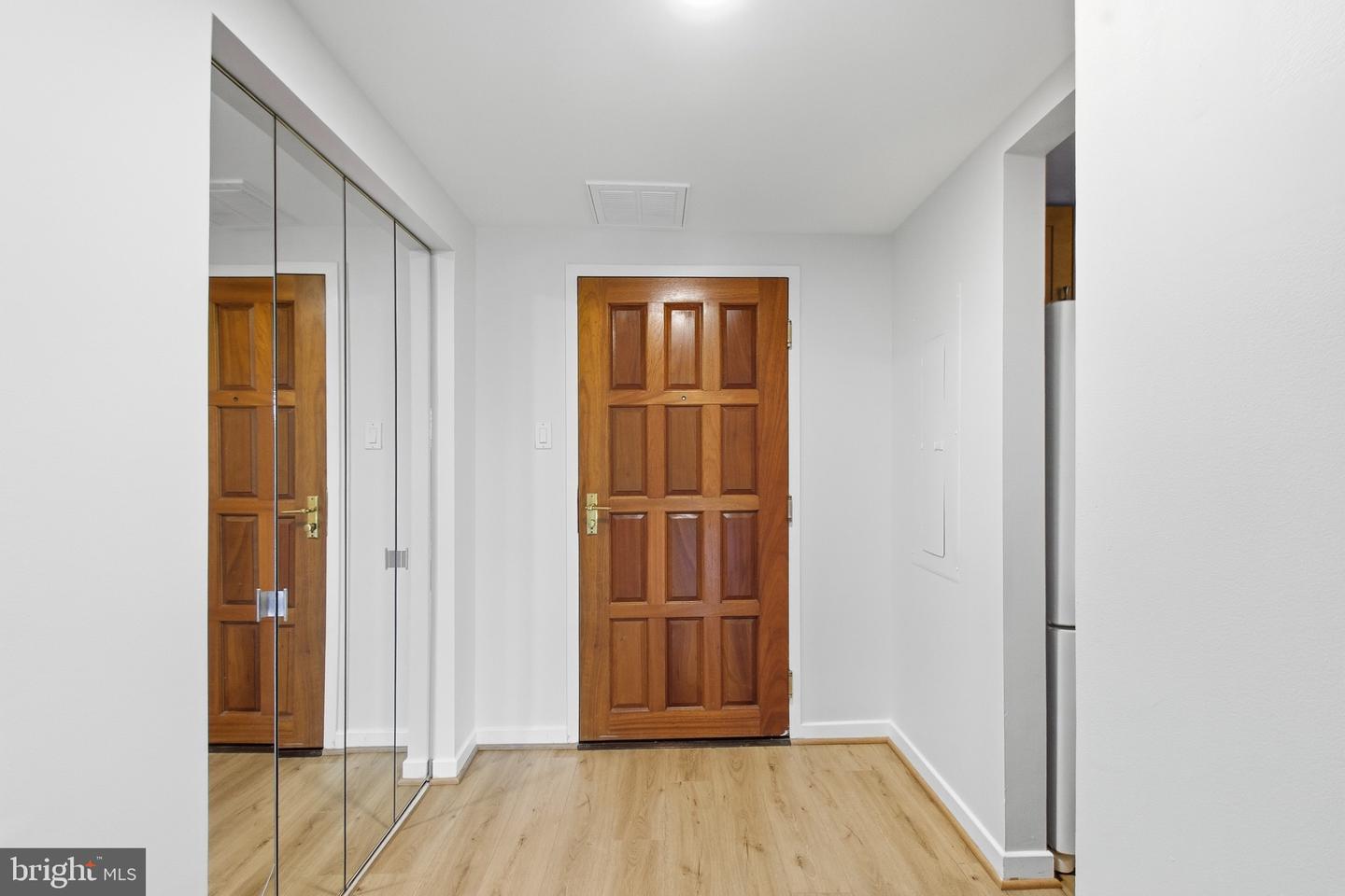 1530 Key Blvd #222 Property Photo 7