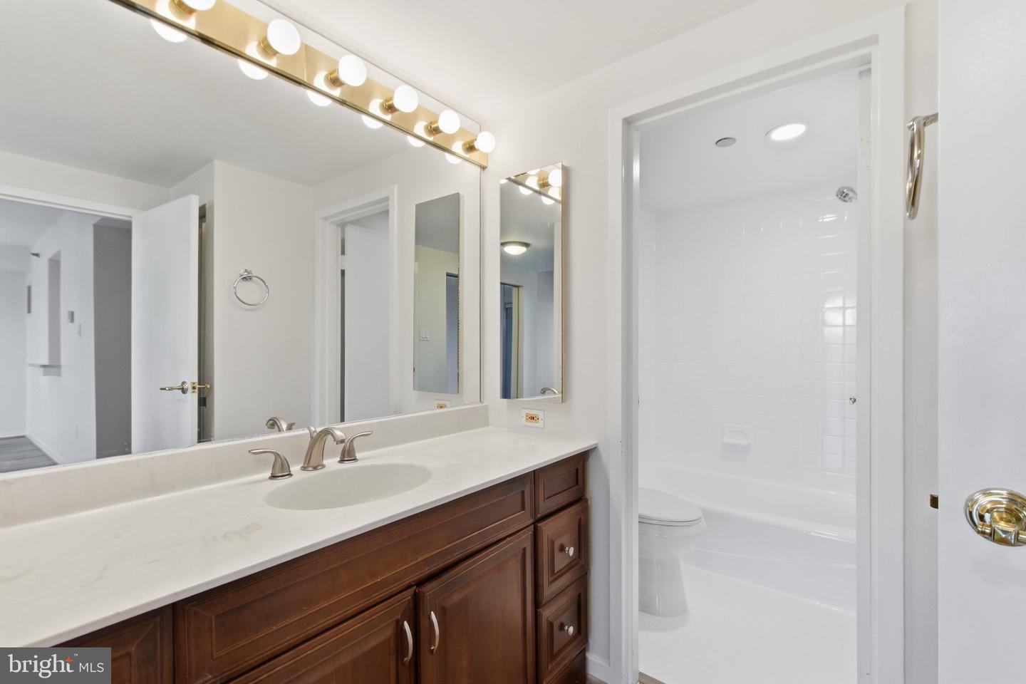 1530 Key Blvd #222 Property Photo 24