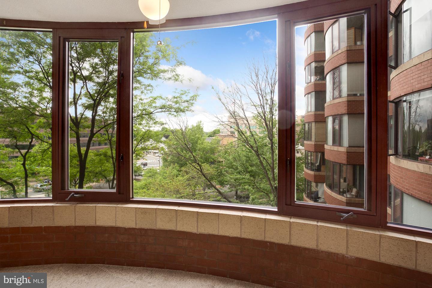 2400 Clarendon Blvd #516 Property Photo 19