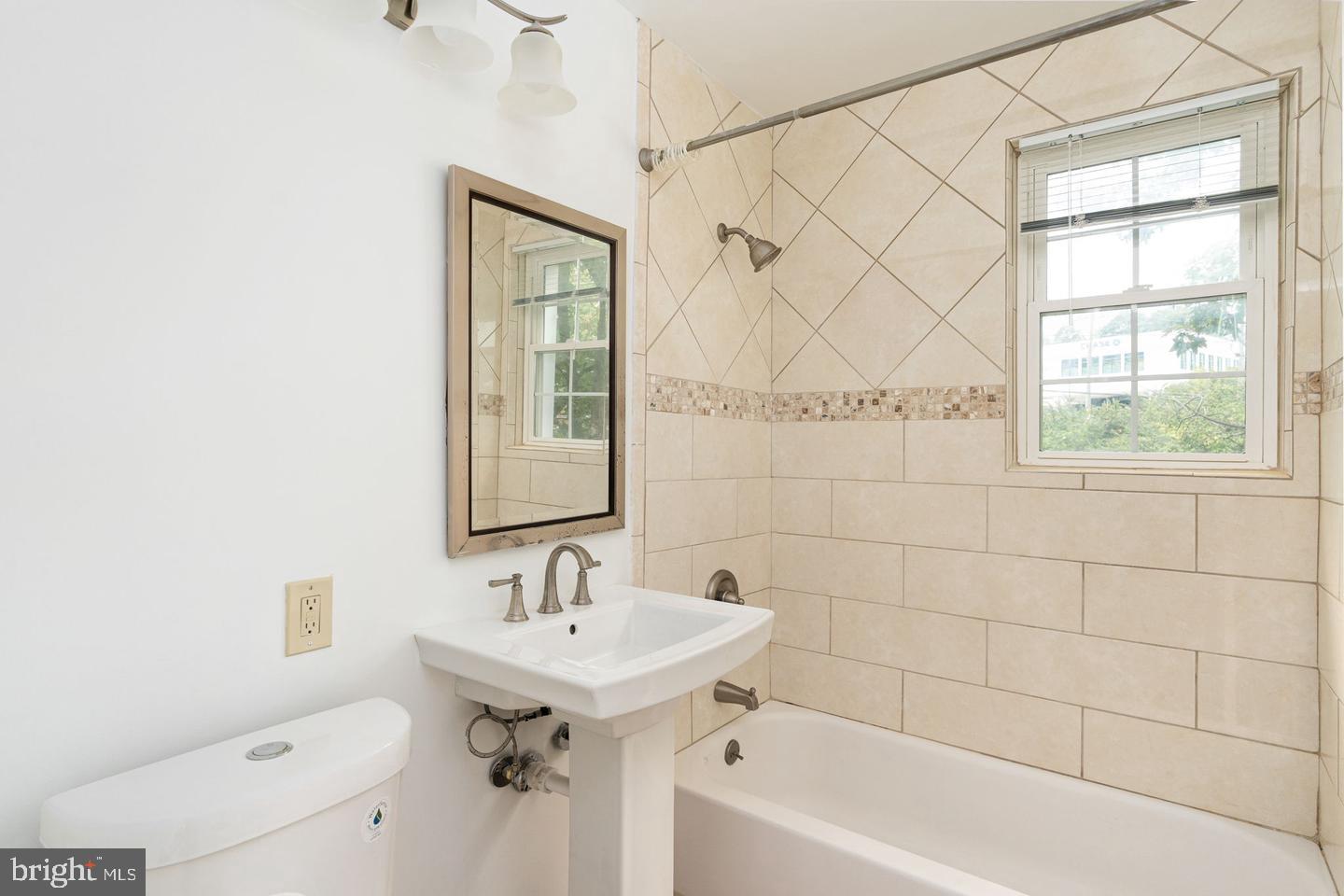 2731 S Walter Reed Dr #c Property Photo 5