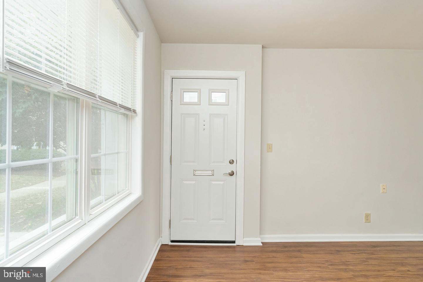 2731 S Walter Reed Dr #c Property Photo 7