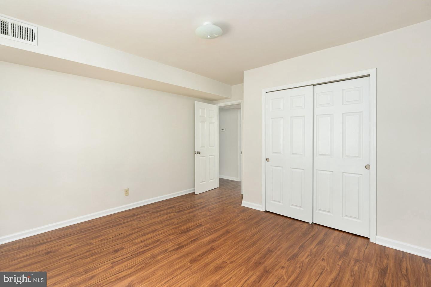 2731 S Walter Reed Dr #c Property Photo 19