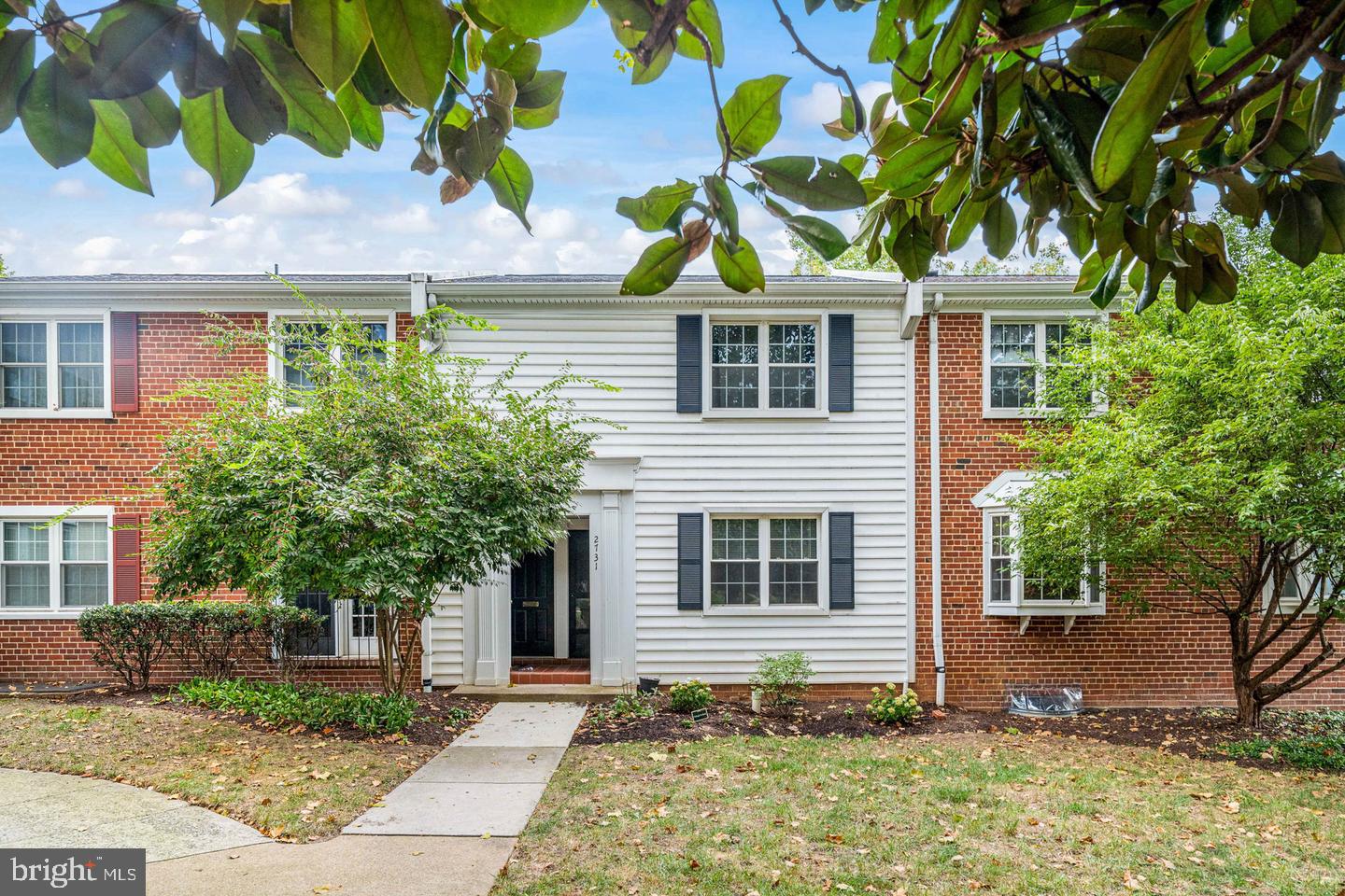2731 S Walter Reed Dr #c Property Photo 28