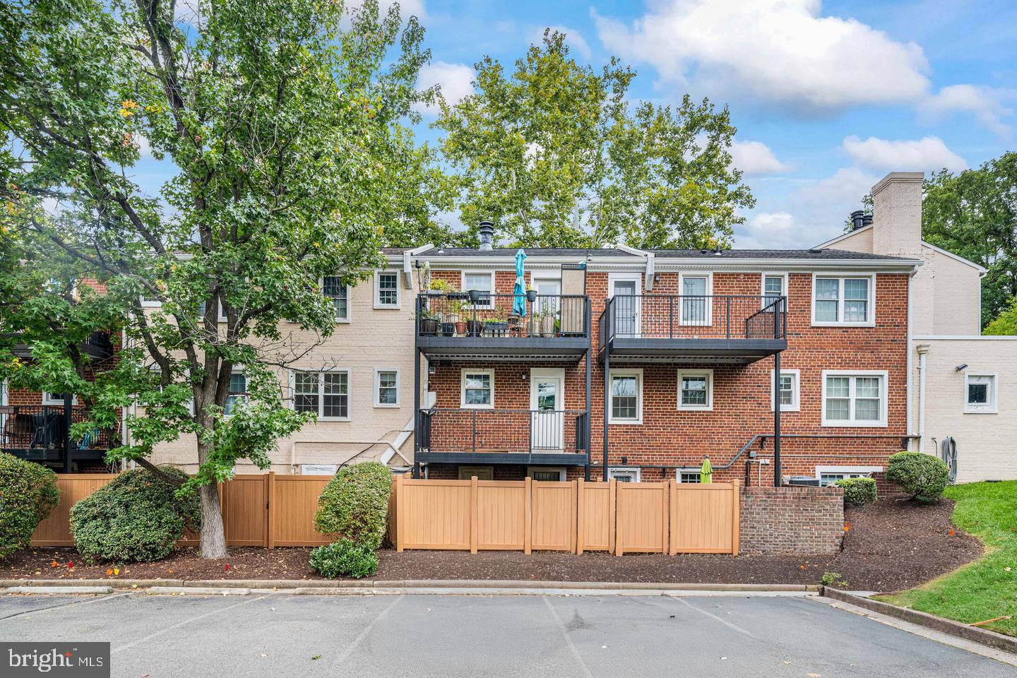 2731 S Walter Reed Dr #c Property Photo 38