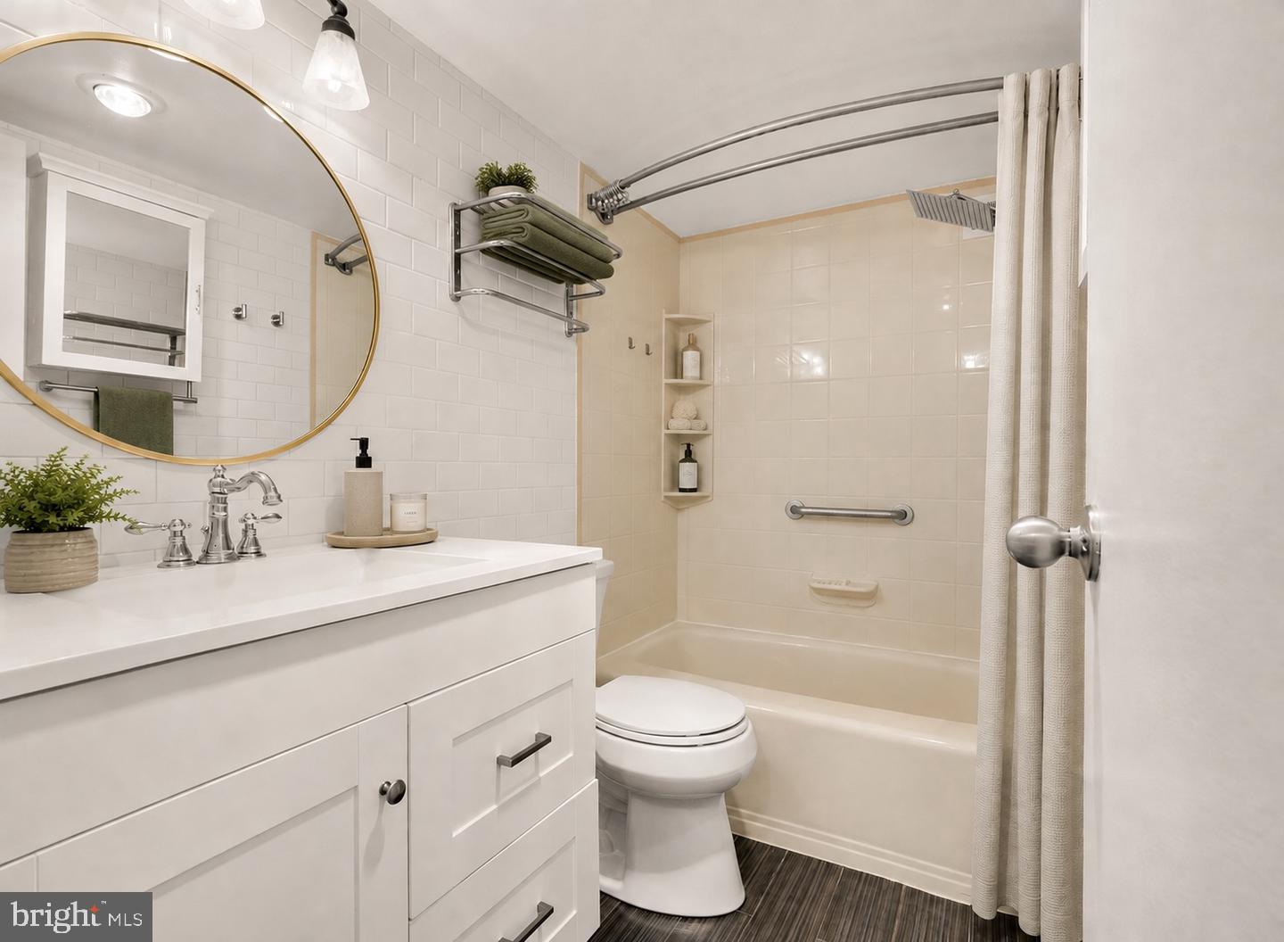 1300 Army Navy Dr #503 Property Photo 12