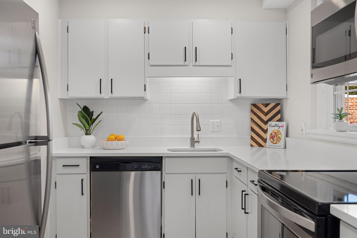 2865 S Buchanan St #b2 Property Photo 8