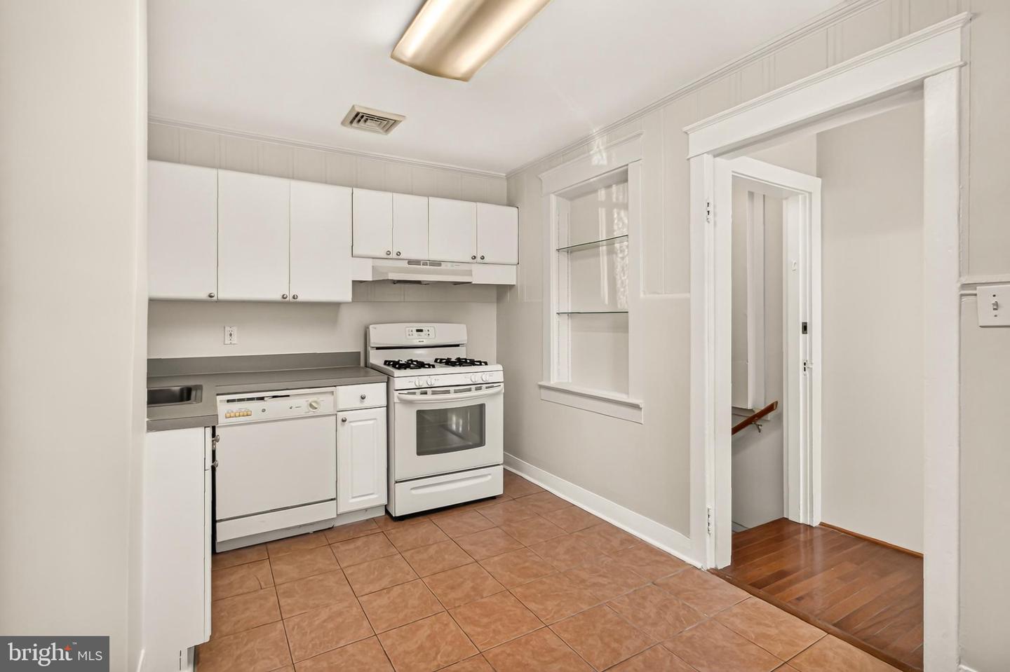 4515 7th St N Property Photo 12