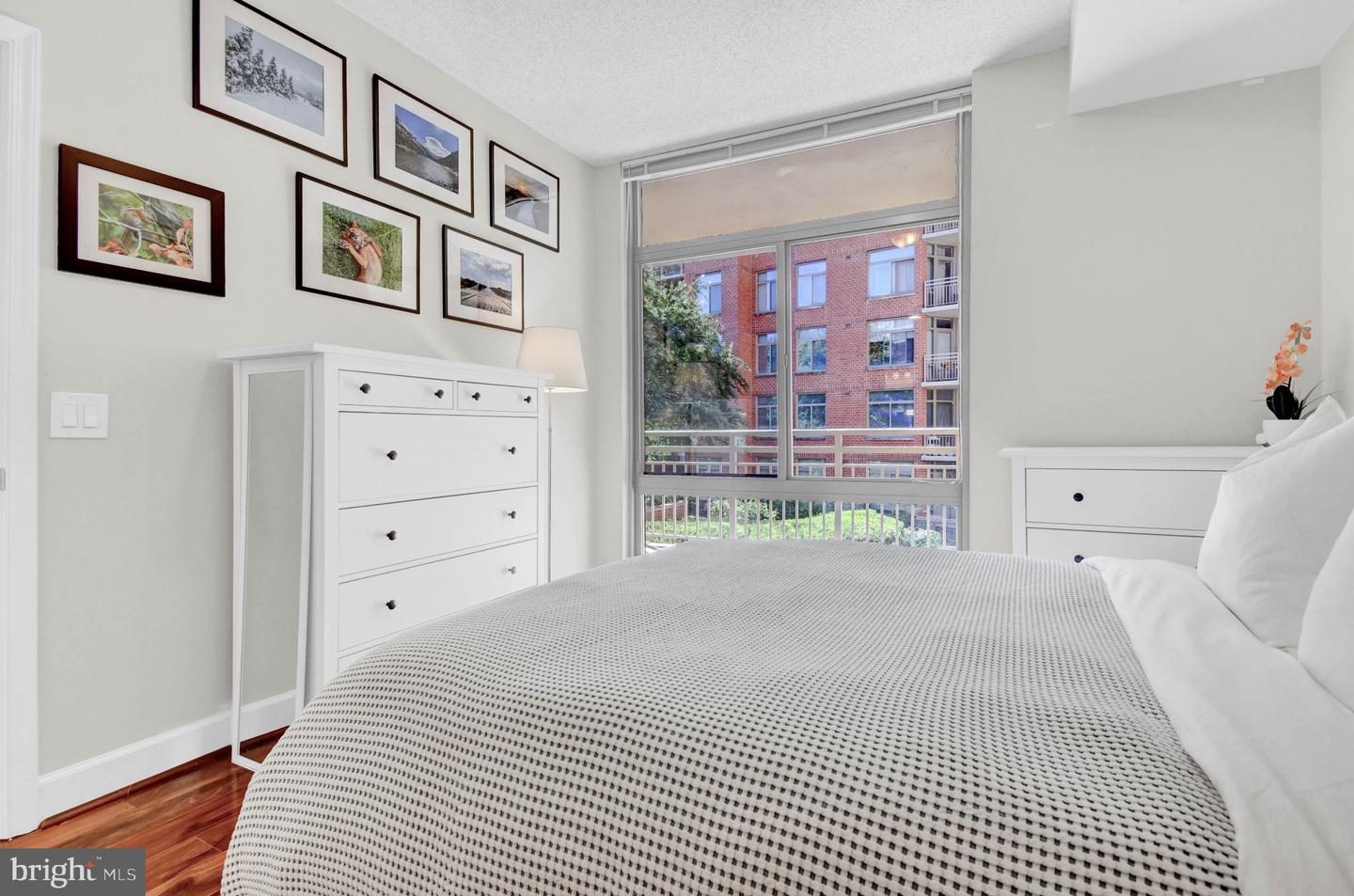3600 S Glebe Rd #327w Property Photo 13