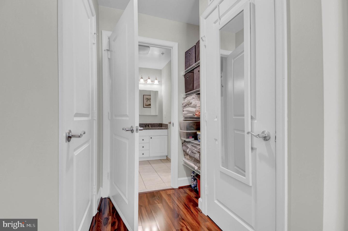 3600 S Glebe Rd #327w Property Photo 15