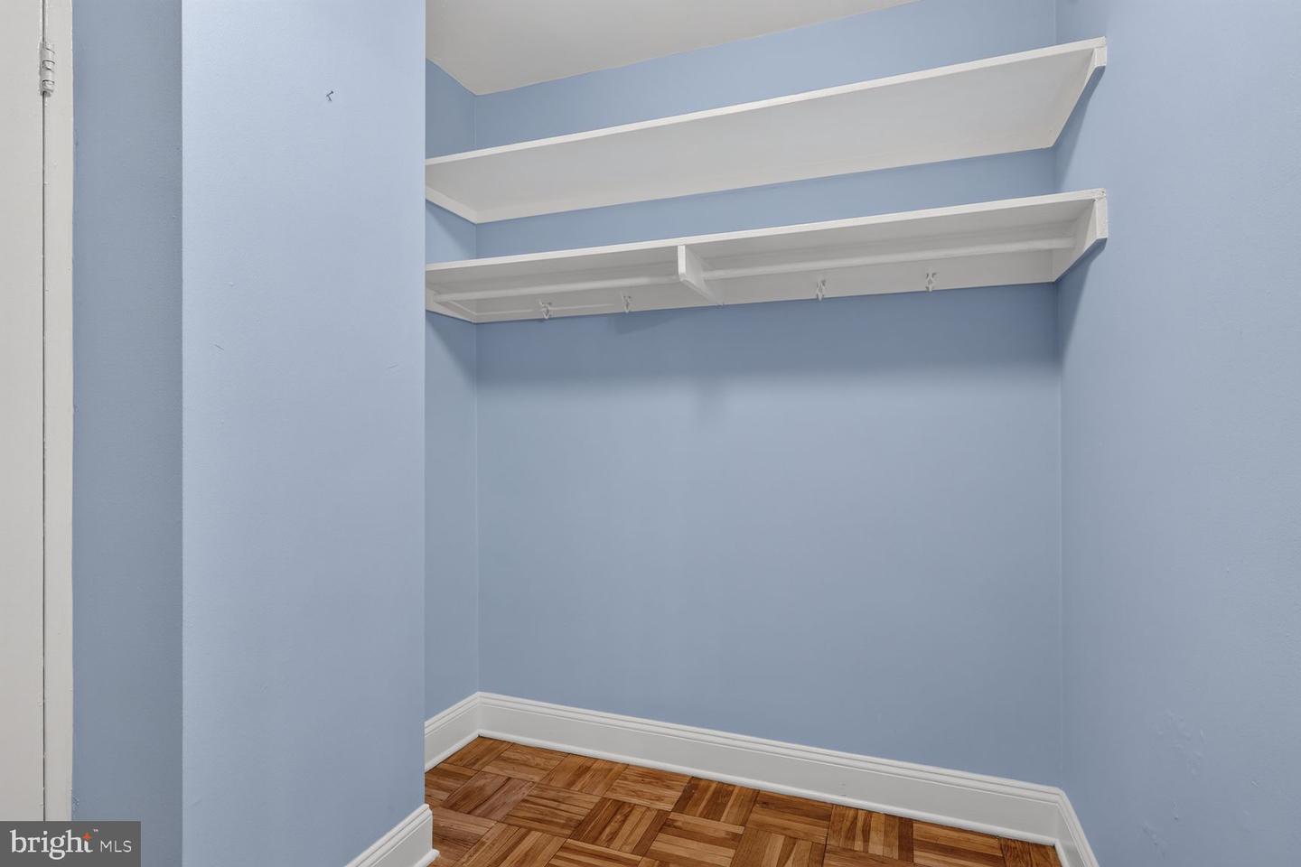1121 Arlington Blvd #224 Property Photo 12
