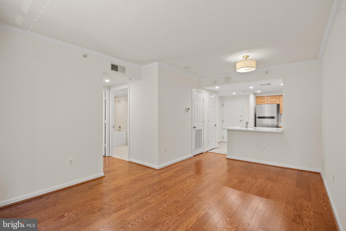 3830 9th St N #308w Property Photo 11