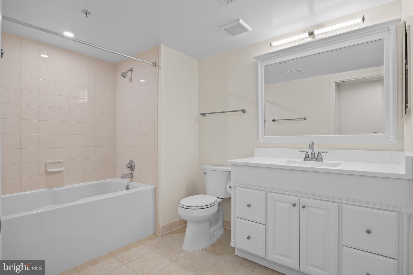 3830 9th St N #308w Property Photo 13