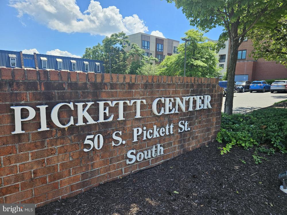 50 S Pickett St S #228 Property Photo 15