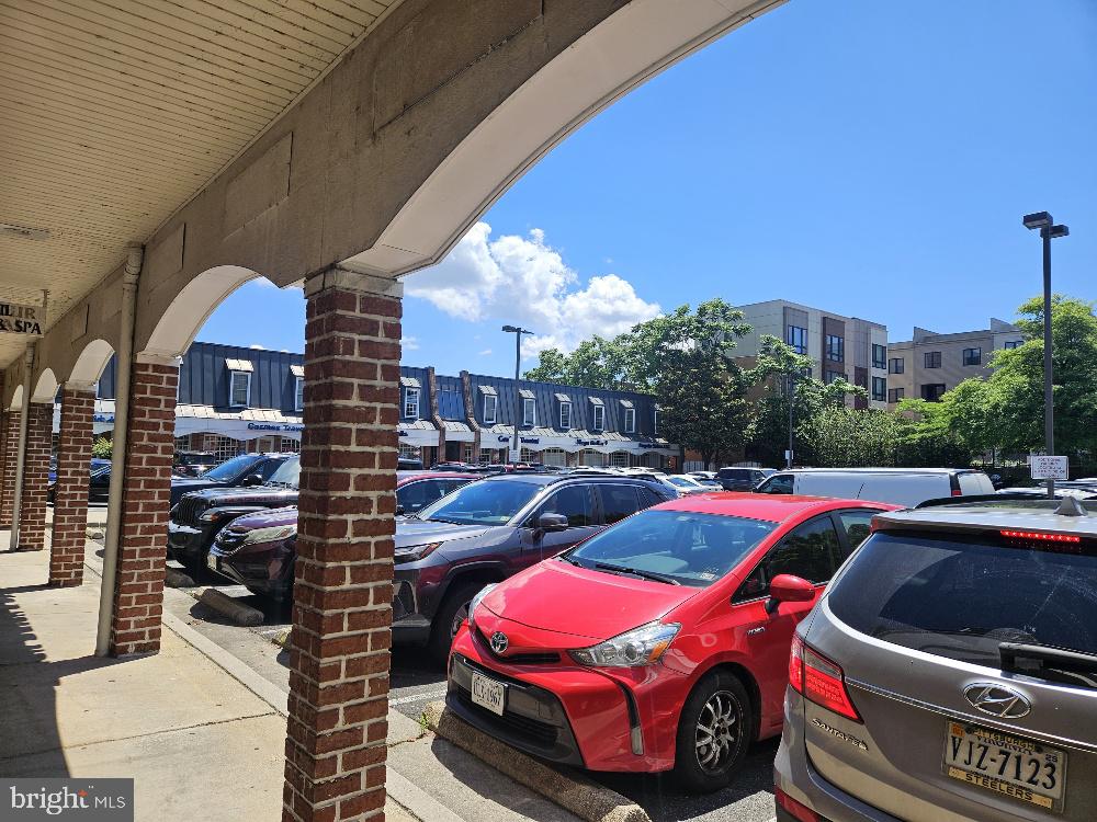 50 S Pickett St S #228 Property Photo 16