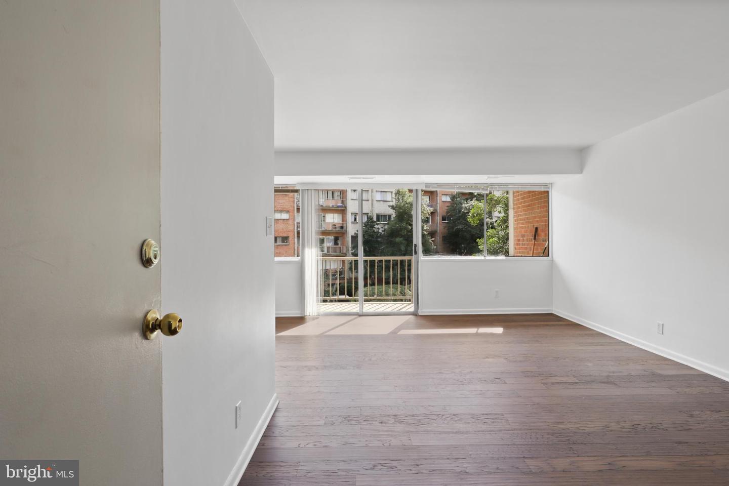 5851 Quantrell Ave #212 Property Photo 5