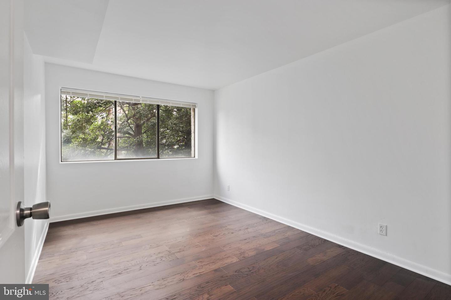5851 Quantrell Ave #212 Property Photo 18