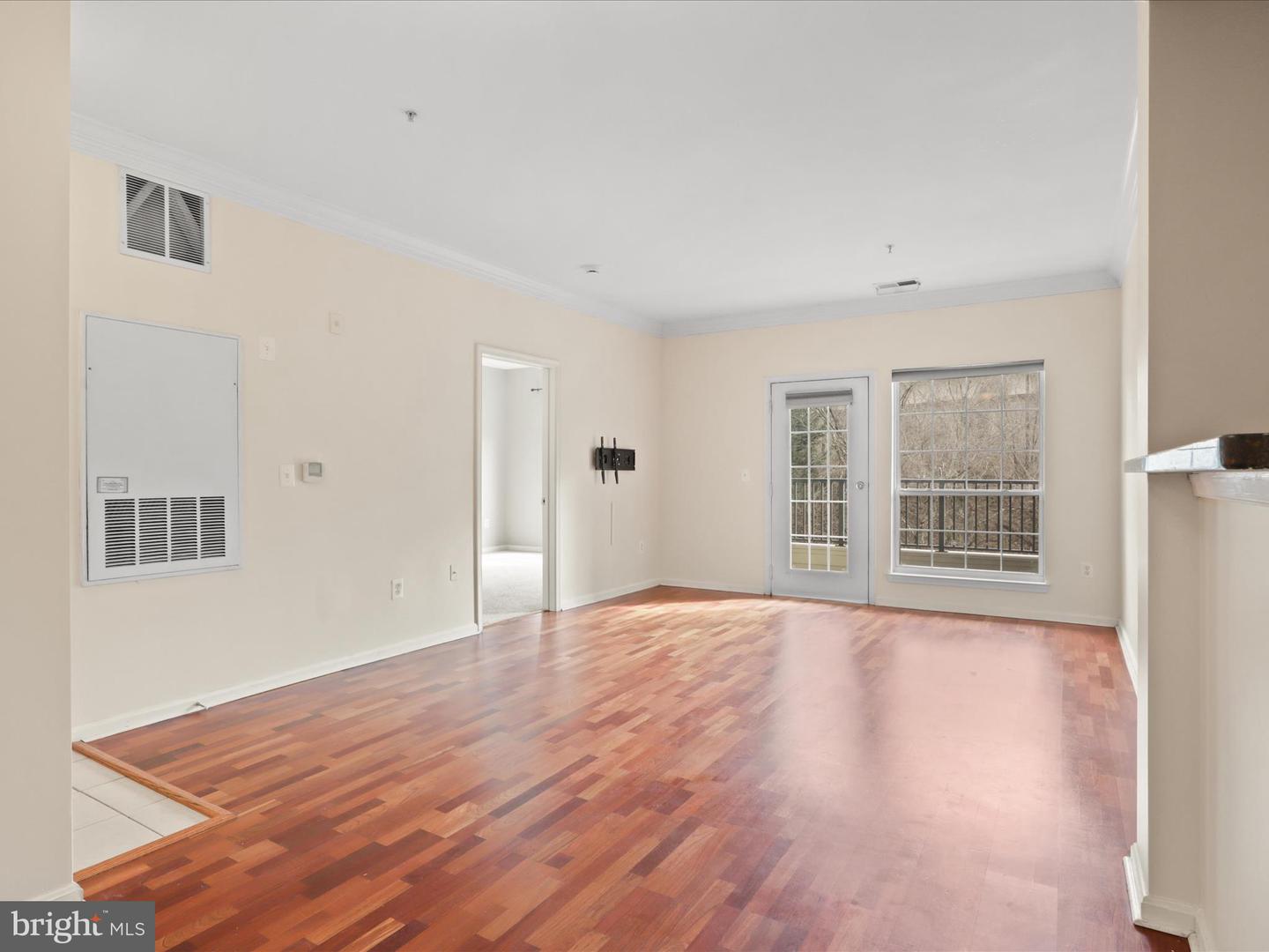 4860 Eisenhower Ave #292 Property Photo 7