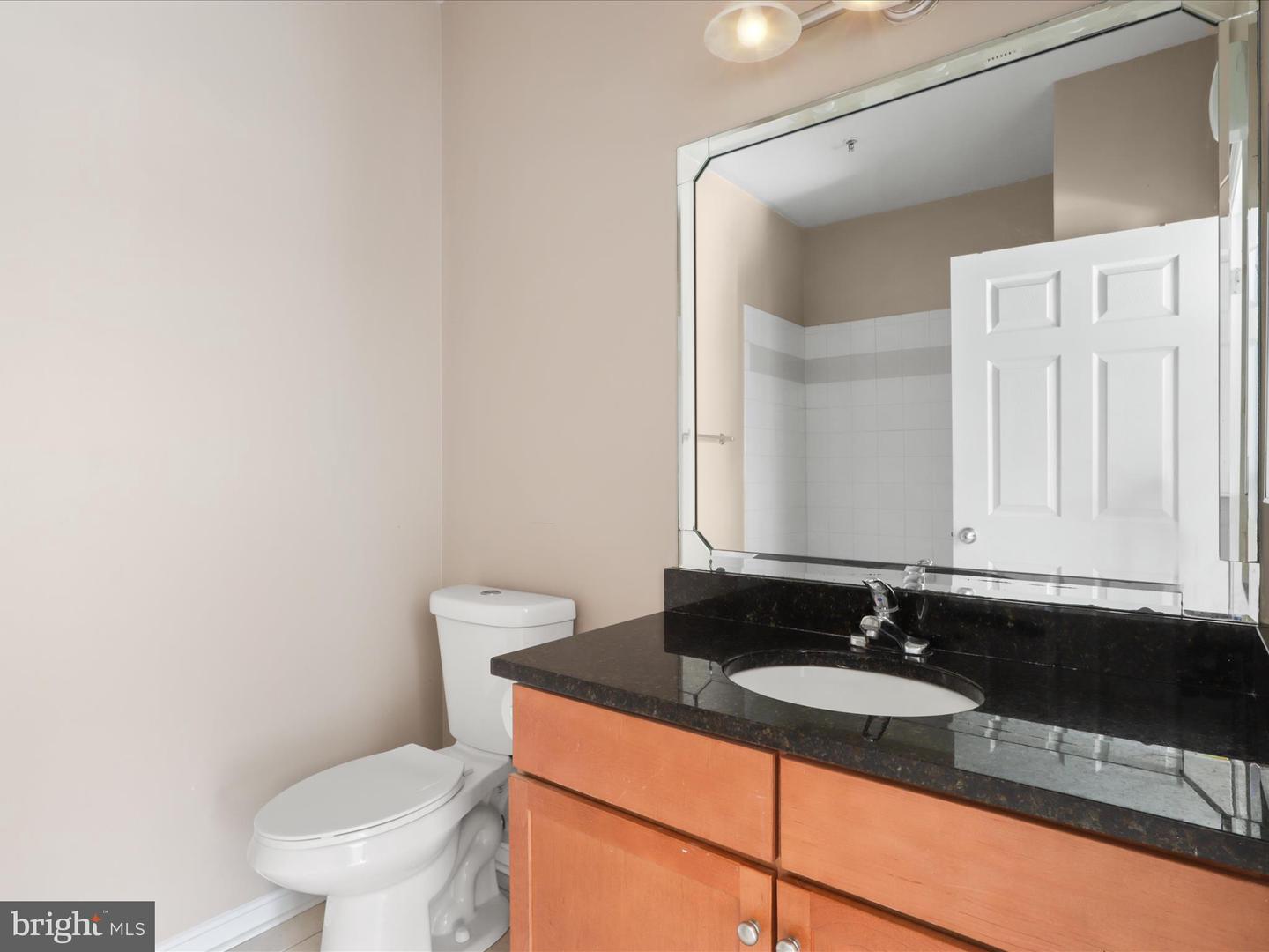 4860 Eisenhower Ave #292 Property Photo 18