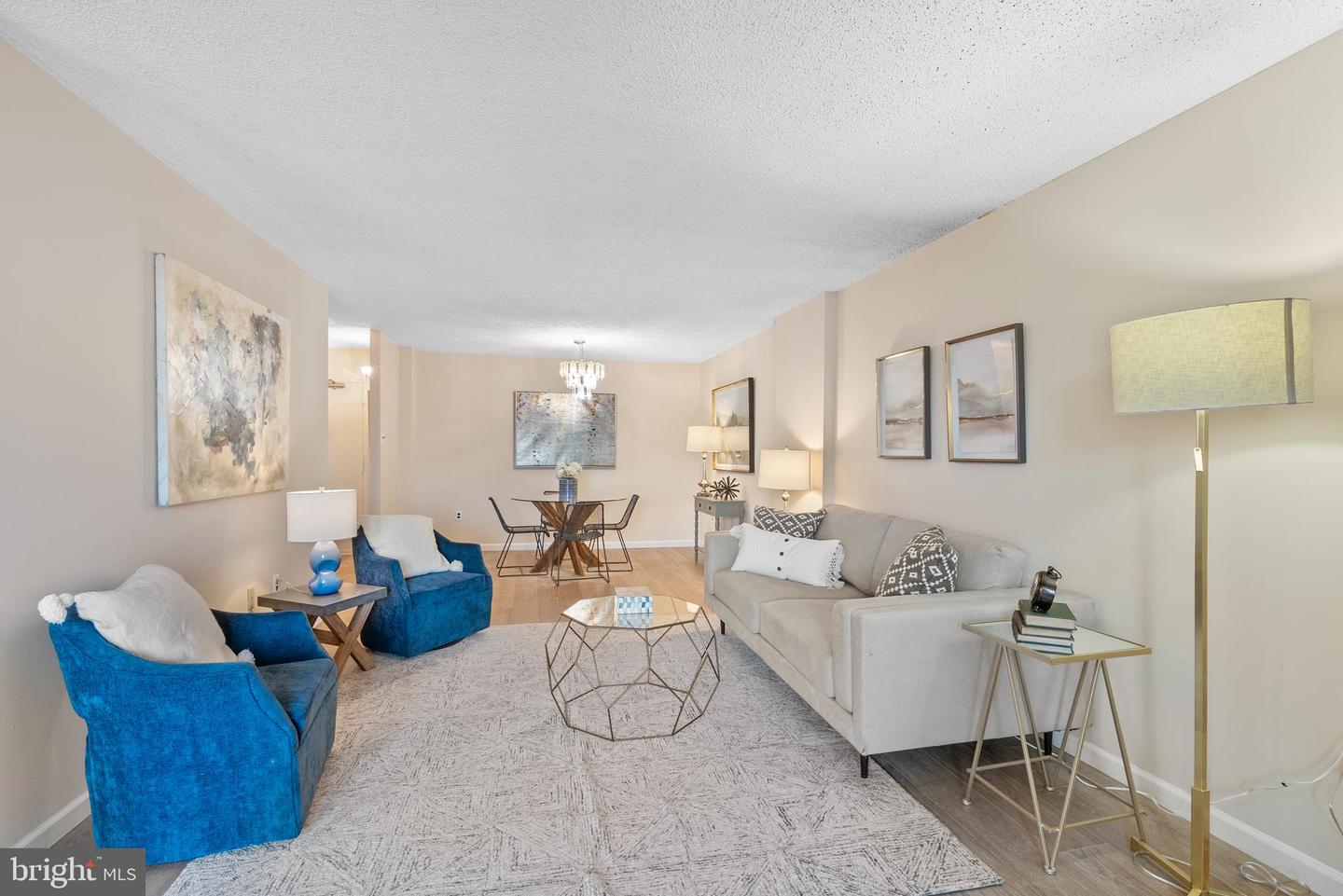 5300 Holmes Run Pkwy #407 Property Photo 10