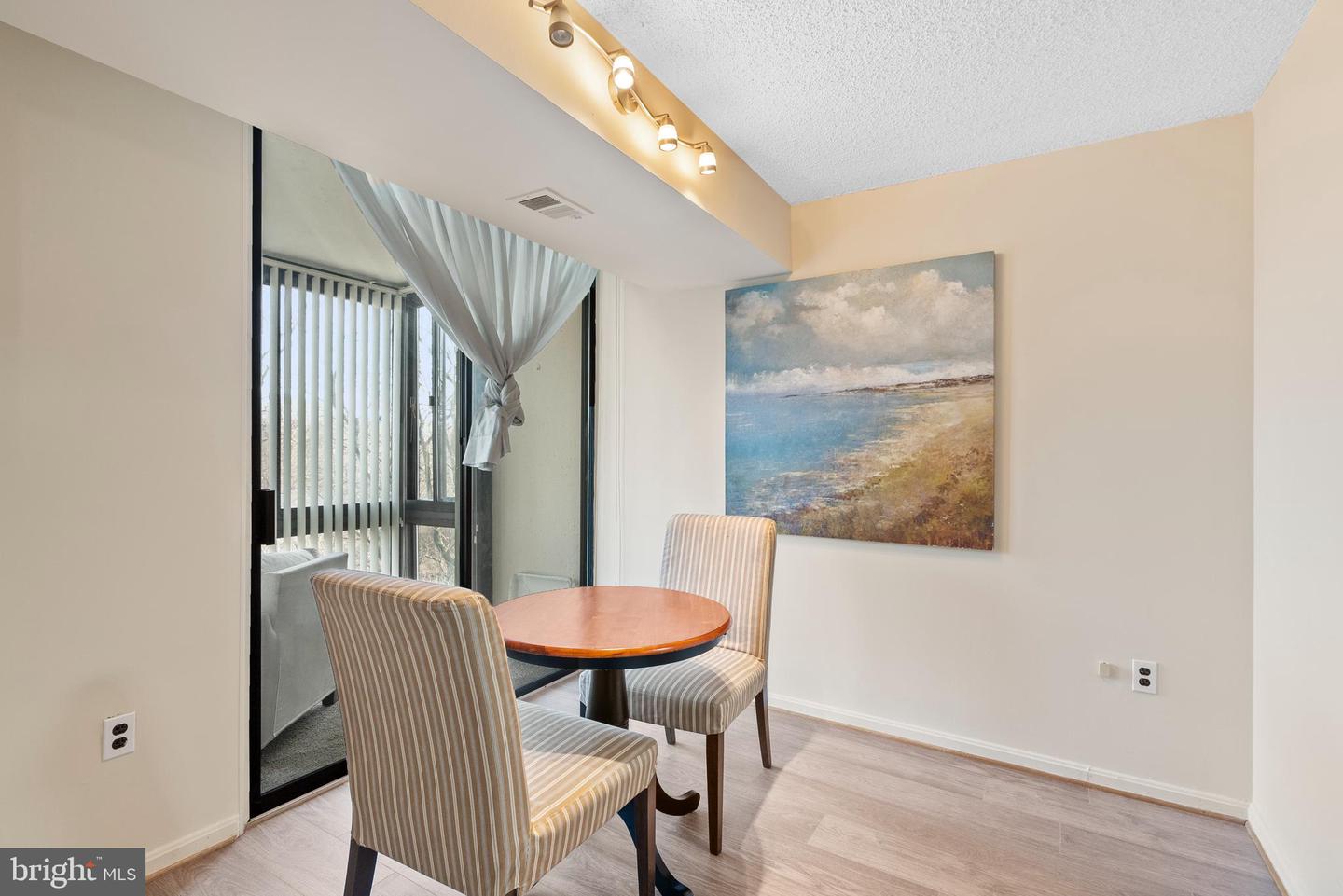 5300 Holmes Run Pkwy #407 Property Photo 15