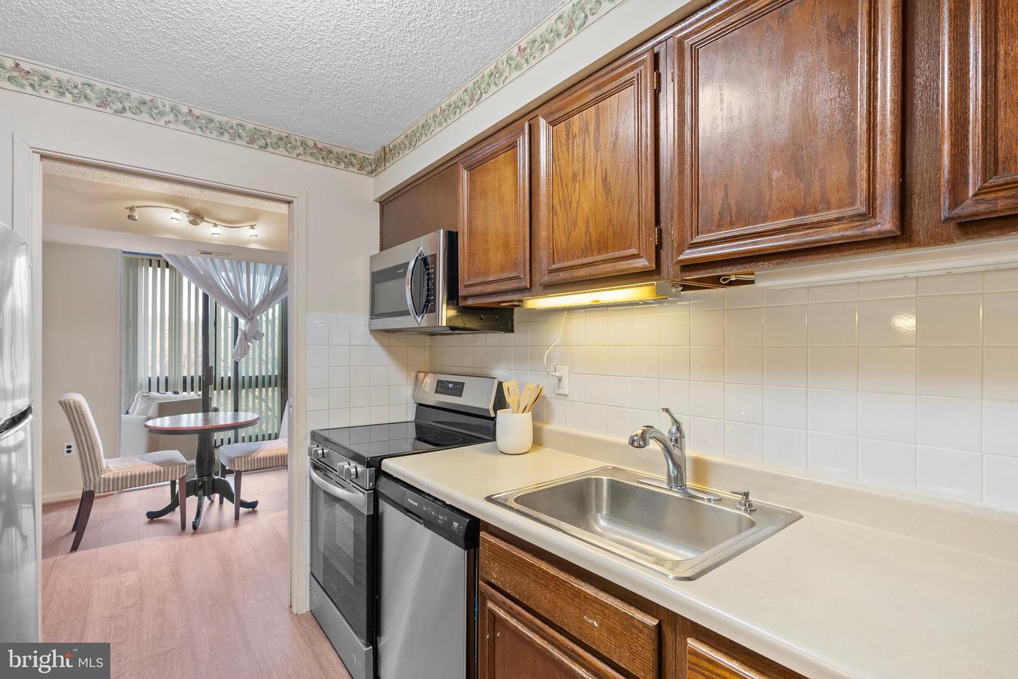 5300 Holmes Run Pkwy #407 Property Photo 22