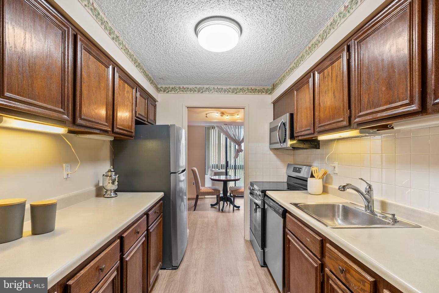 5300 Holmes Run Pkwy #407 Property Photo 23