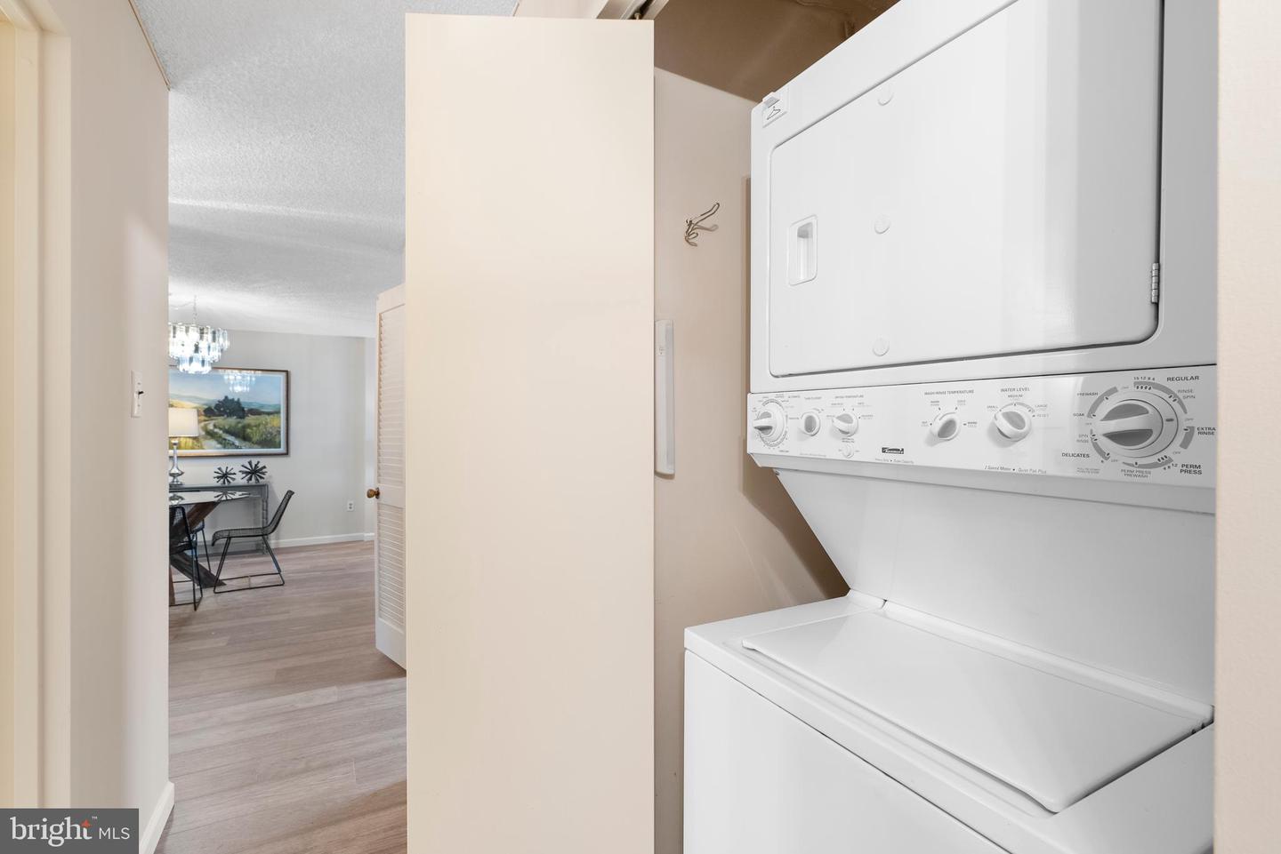 5300 Holmes Run Pkwy #407 Property Photo 25