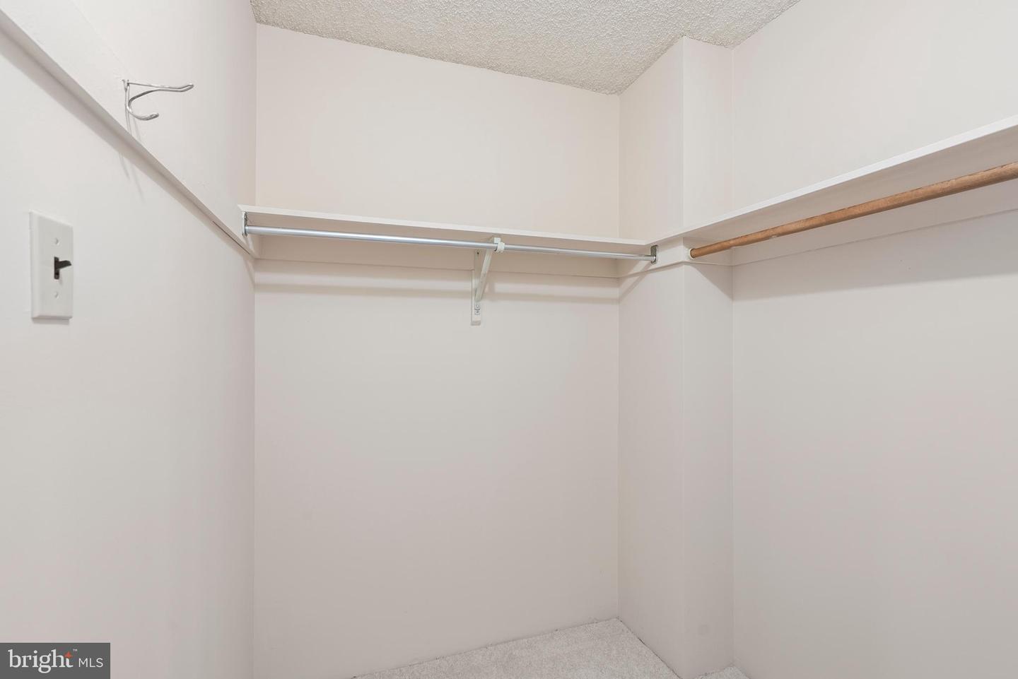 5300 Holmes Run Pkwy #407 Property Photo 33