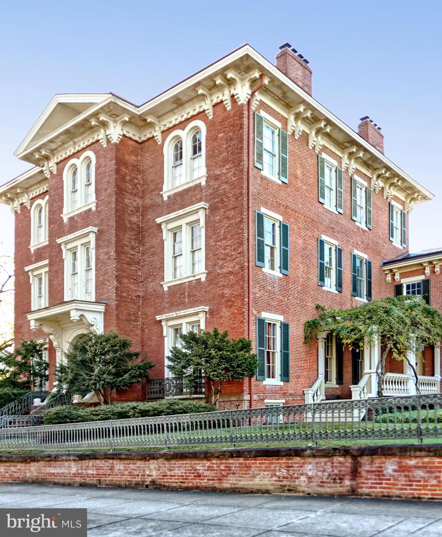 510 Wolfe St Property Photo 3