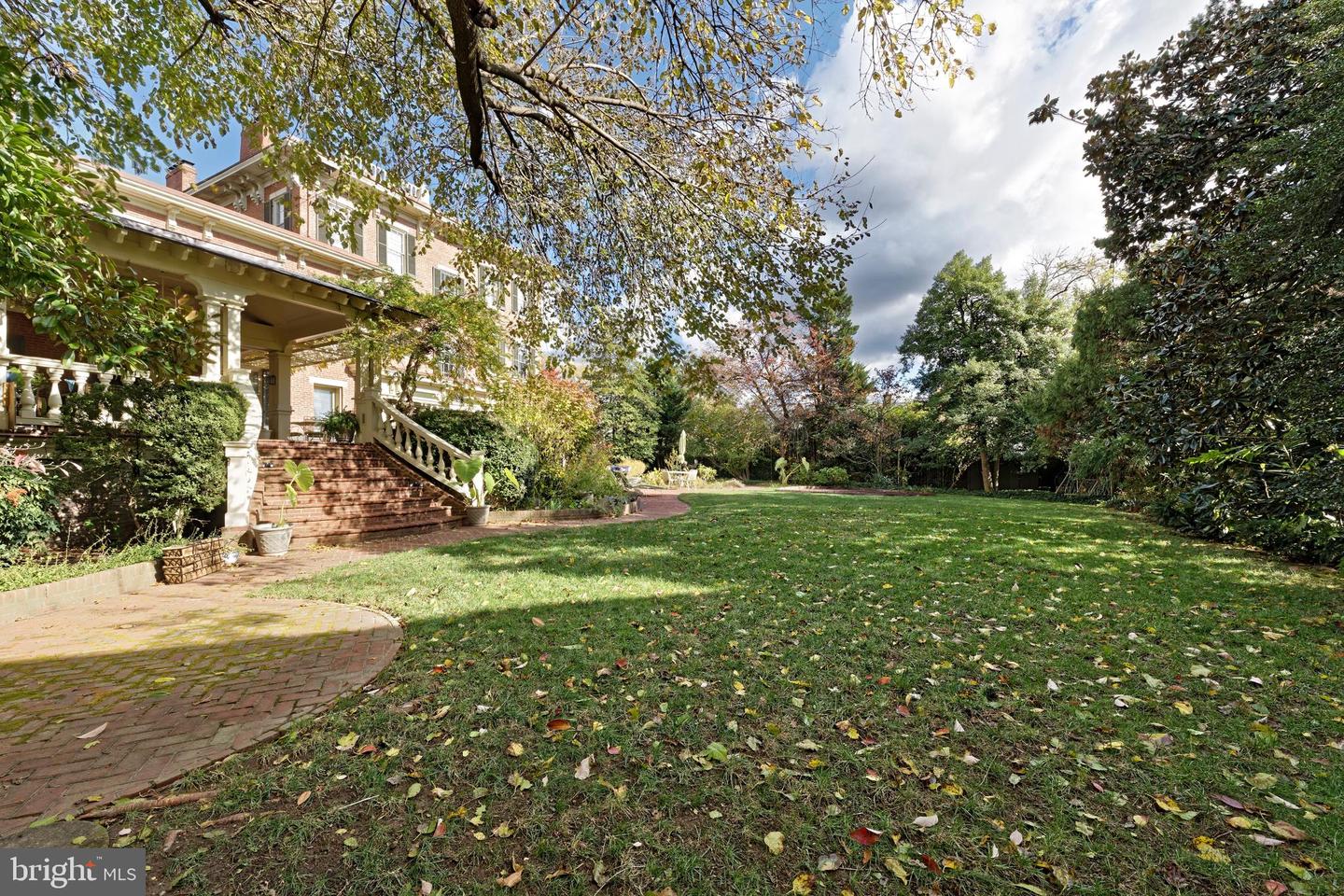 510 Wolfe St Property Photo 41