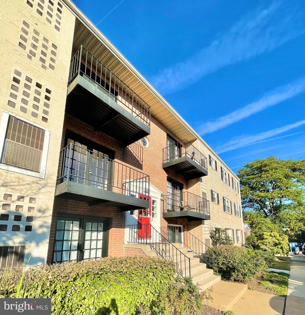 420 N Armistead St #201 Property Photo