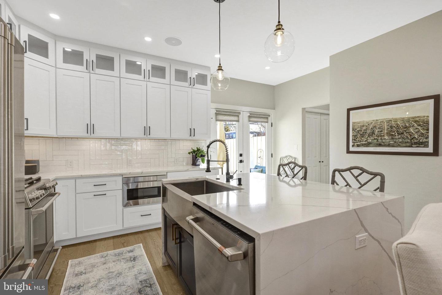 603 N Alfred St Property Photo 10