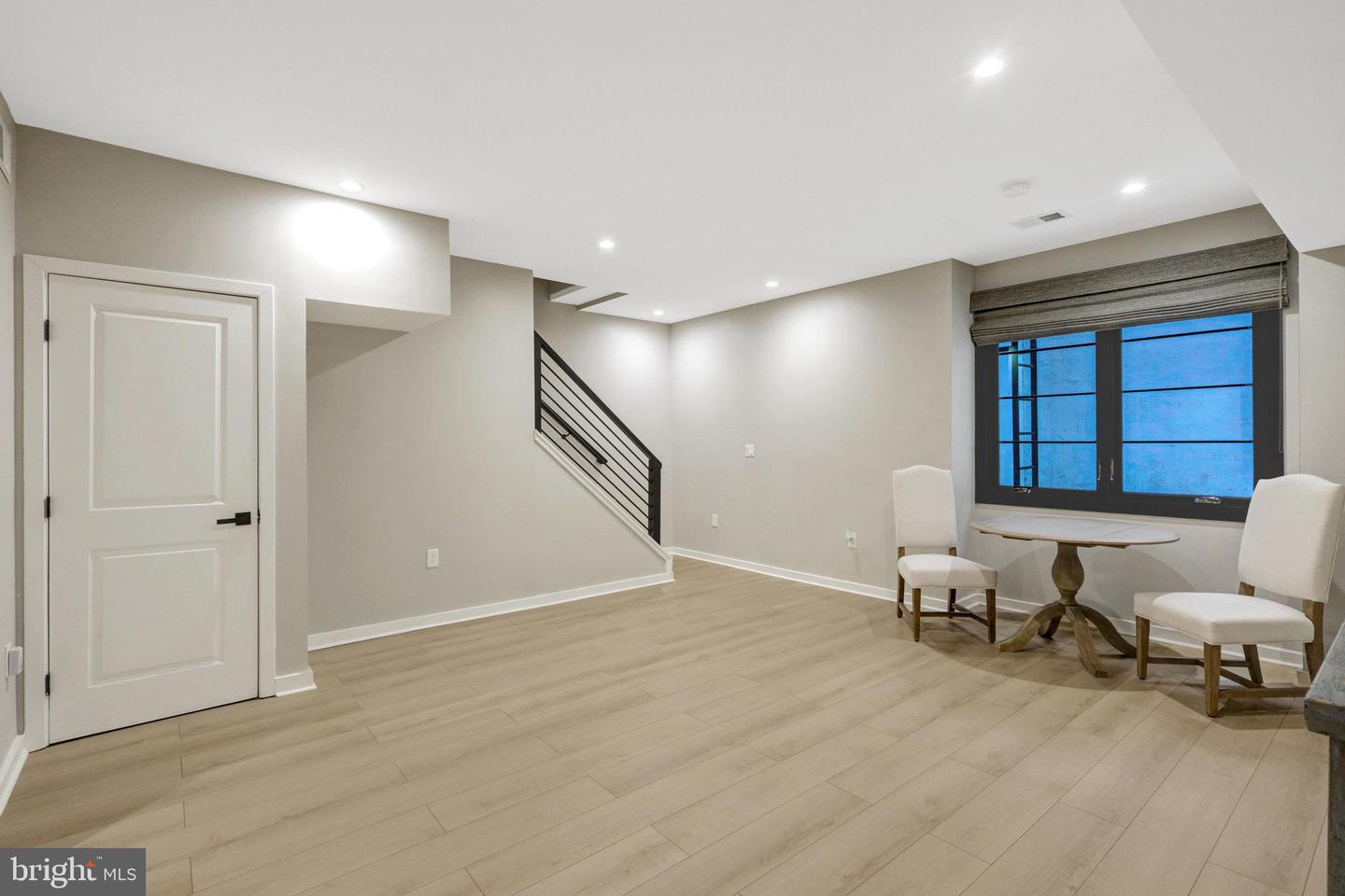 603 N Alfred St Property Photo 34
