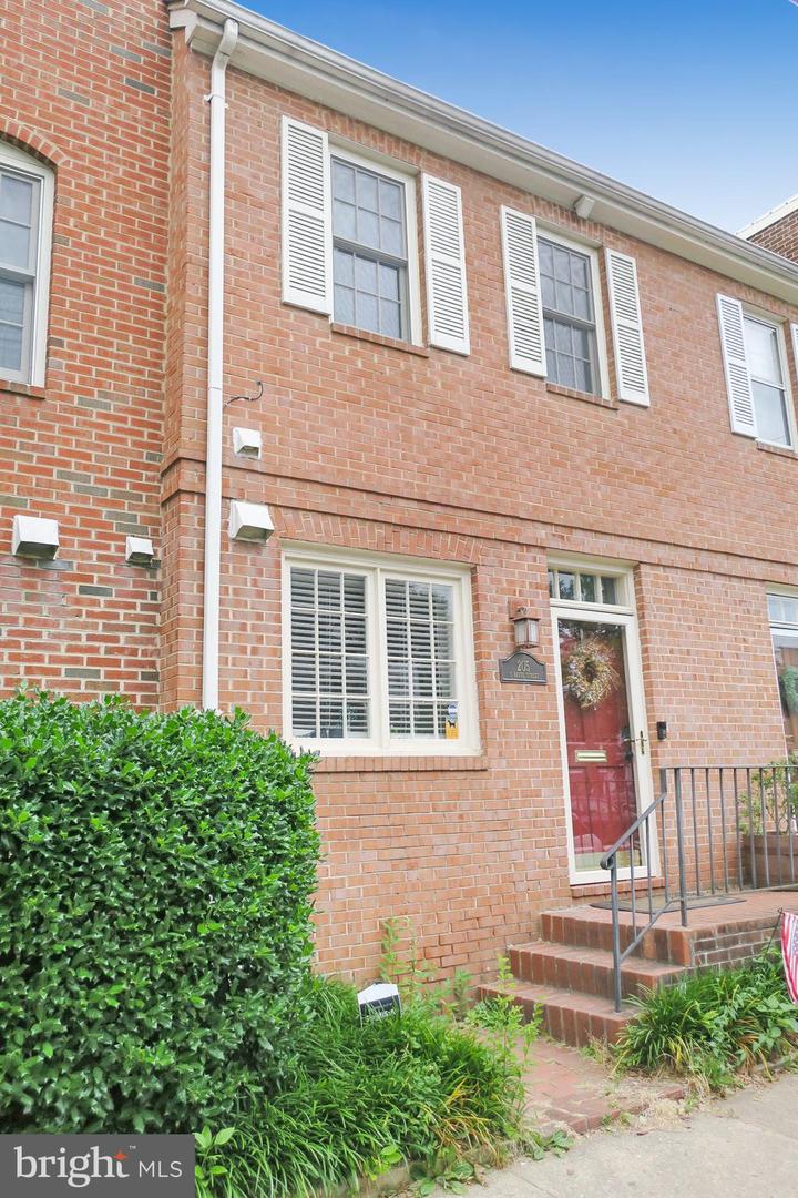 205 S Payne St Property Photo