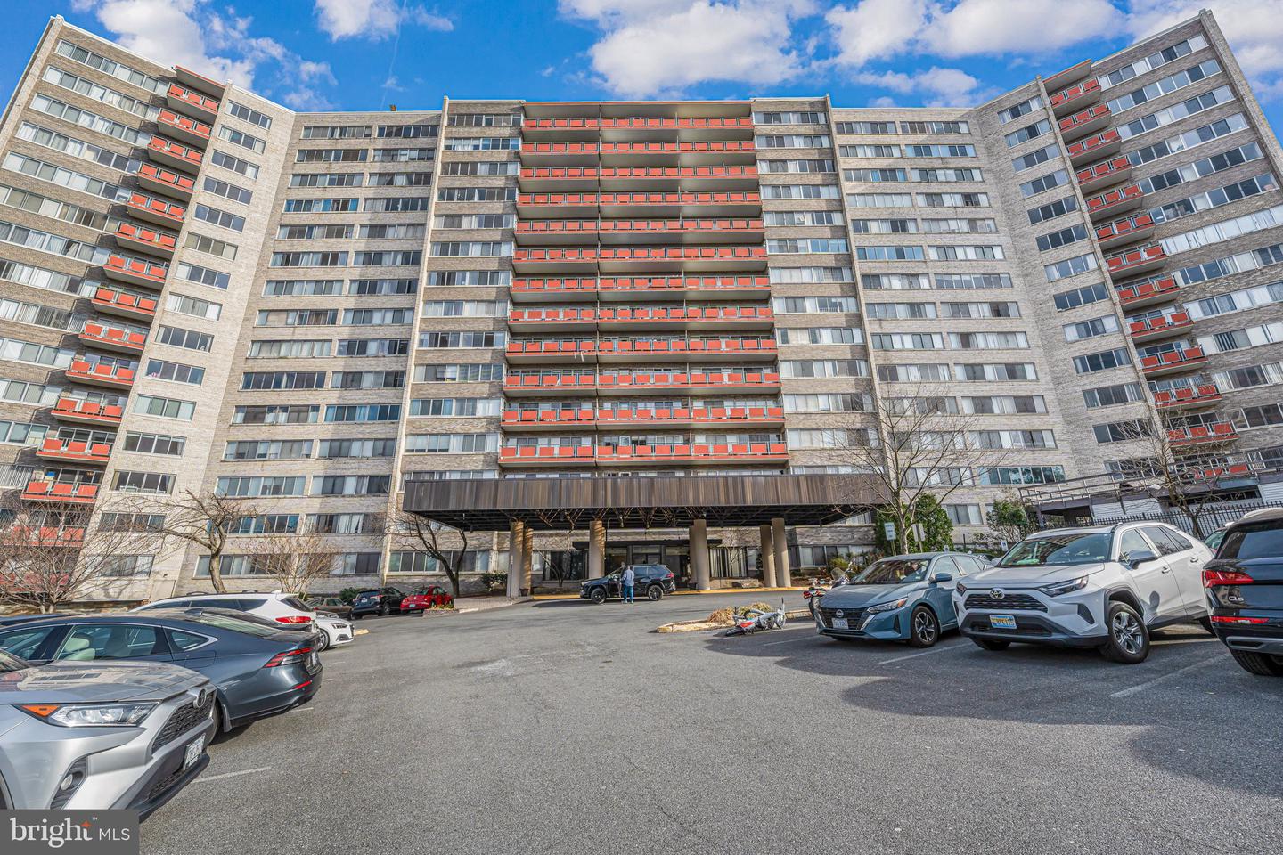 5340 Holmes Run Pkwy #1110 Property Photo
