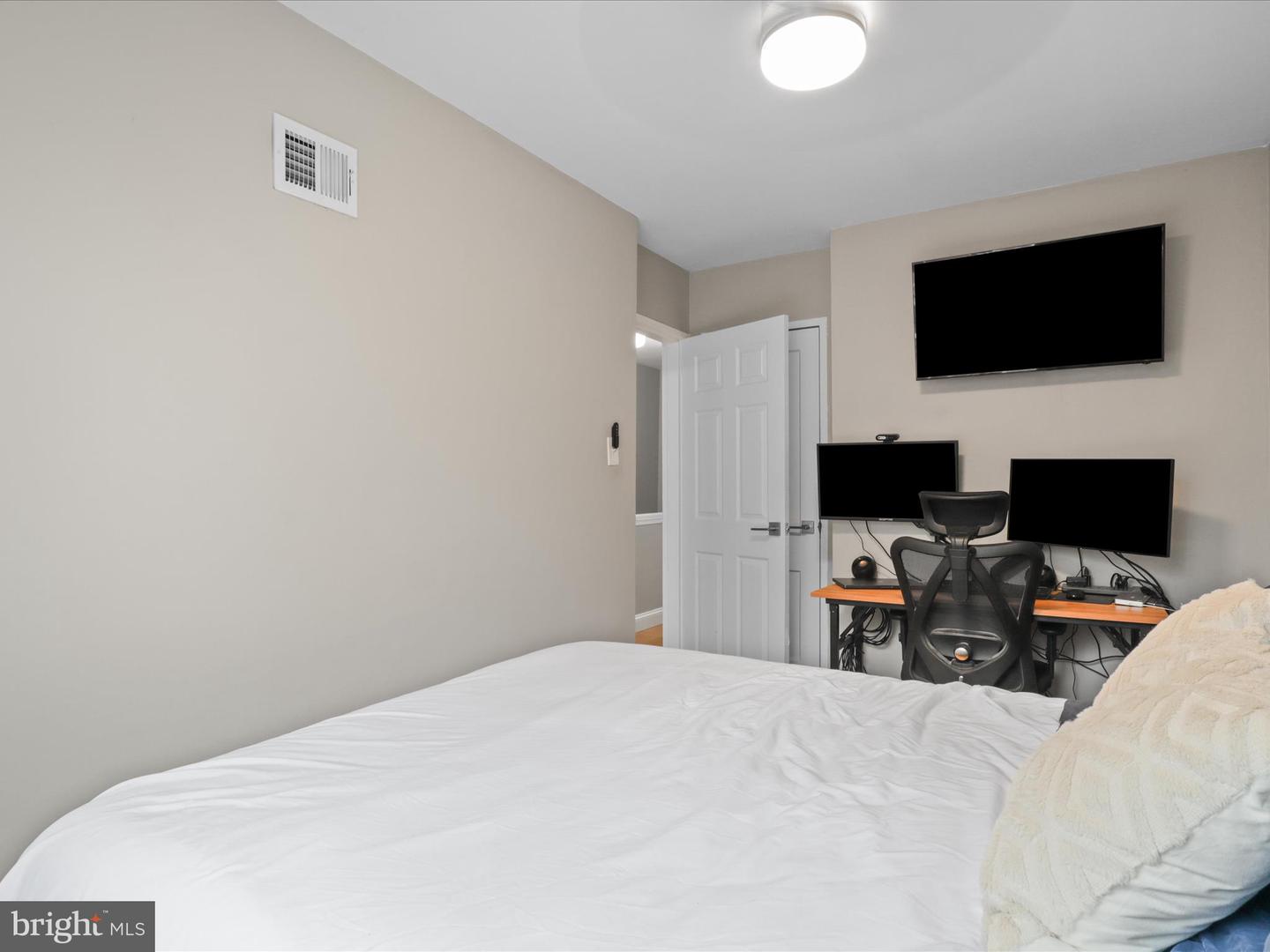 127 W Reed Ave W Property Photo 25