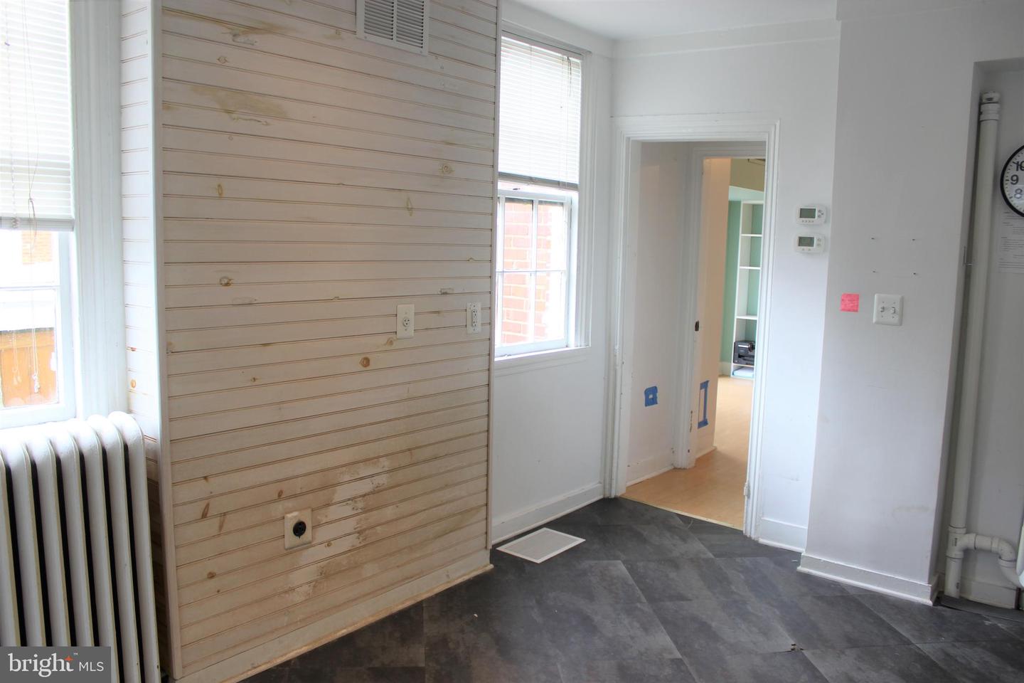 321 S Washington St #first Floor Property Photo 14