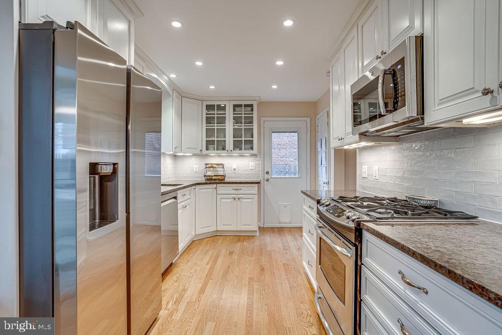 204 Uhler Ter Property Photo 13