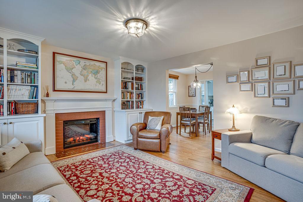 204 Uhler Ter Property Photo 16