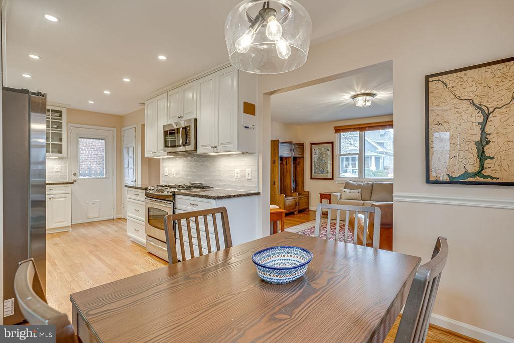 204 Uhler Ter Property Photo 19