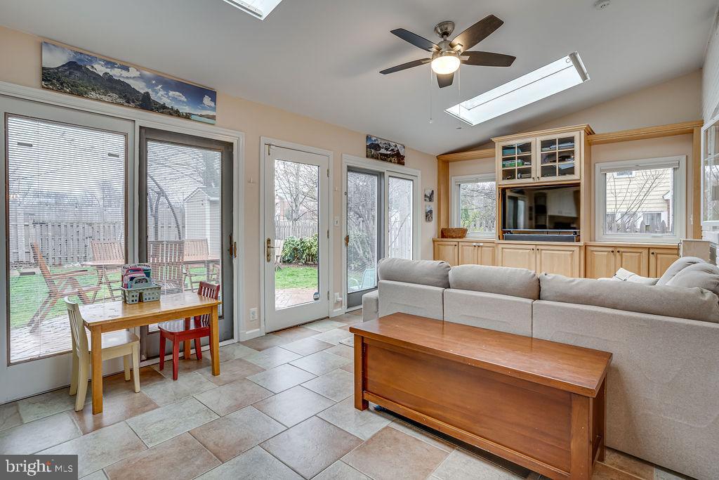 204 Uhler Ter Property Photo 30