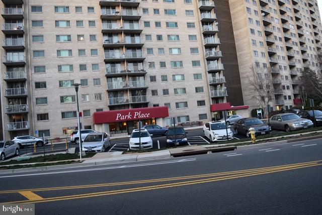 2500 N Van Dorn St #1415 Property Photo 2