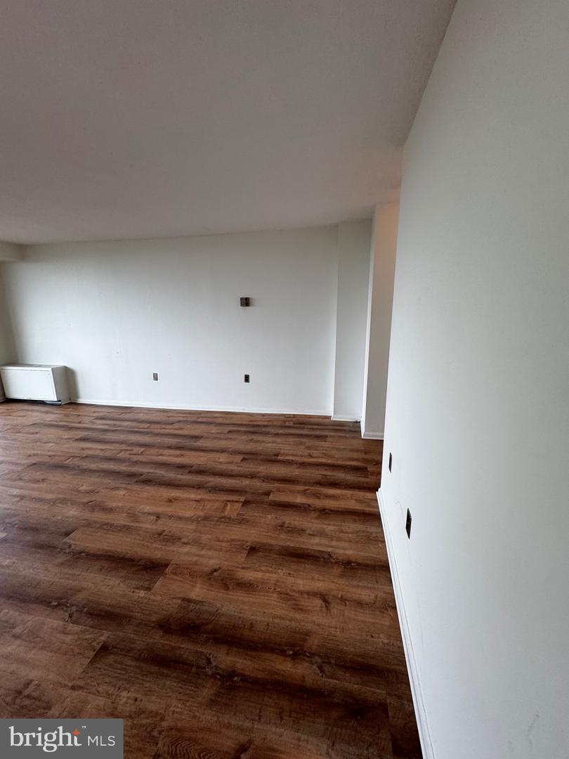 2500 N Van Dorn St #1415 Property Photo 17